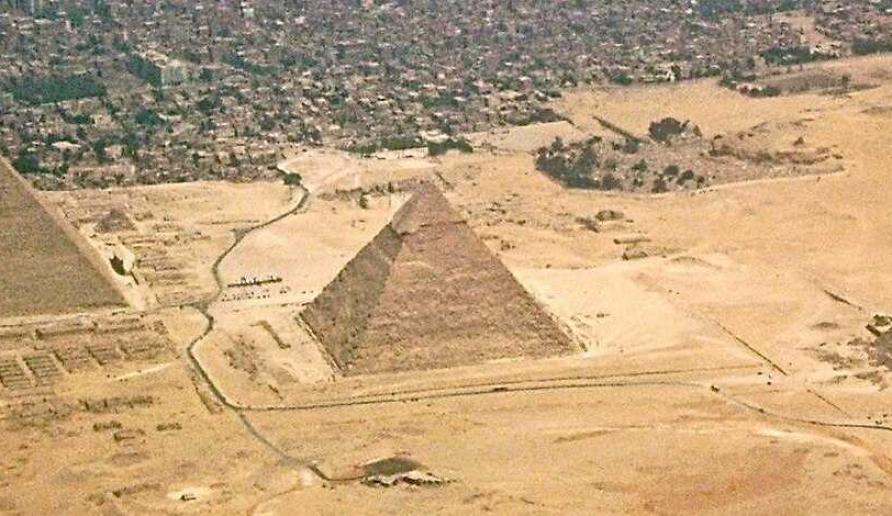 Экскурсия к пирамидам Гизы и Сфинксу из Каира